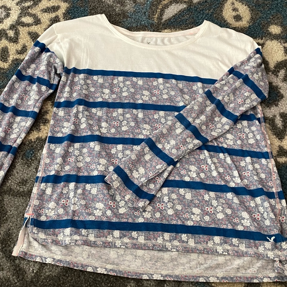 American Eagle Long Sleeved Shirt